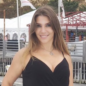 Meet your Posher, Yuliya